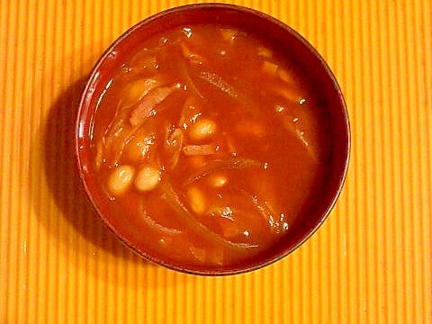 完熟トマトのハヤシライスでキャベツと大豆のスープ♪